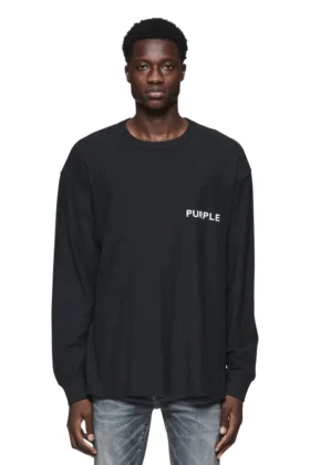 Camiseña de manga larga con logotipo repetido