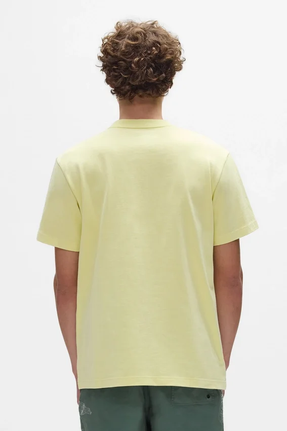 Camiseta arrugada