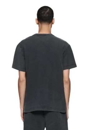 Camiseta básica de corte oversize