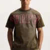 Camiseta con contorno de losa