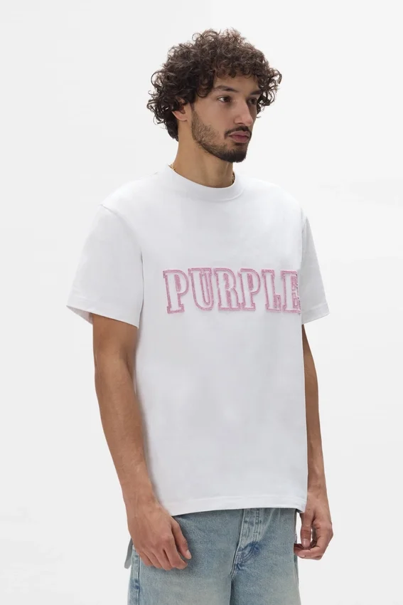 Camiseta con logotipo