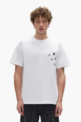 Camiseta con monograma de cuentas