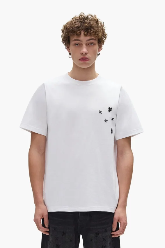 Camiseta con monograma de cuentas