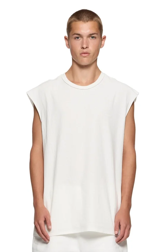 Camiseta sin mangas básica