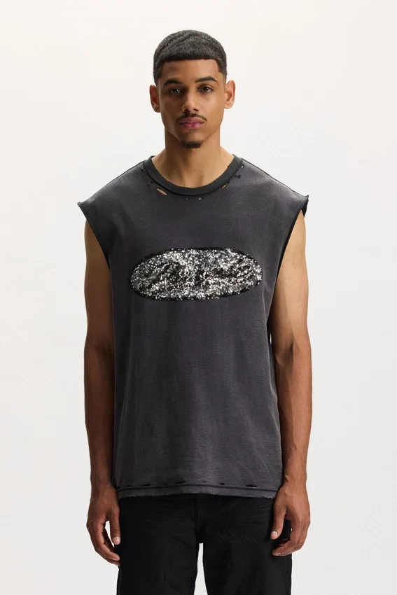 Camiseta sin mangas con letras de lentejuelas