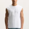 Camiseta sin mangas con logotipo con cuentas