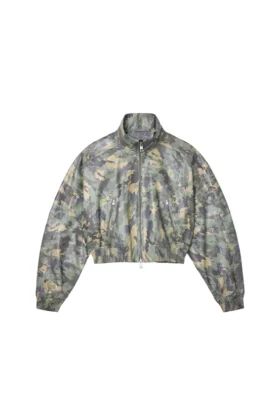 Chaqueta de cuero con estampado de camuflaje pintado