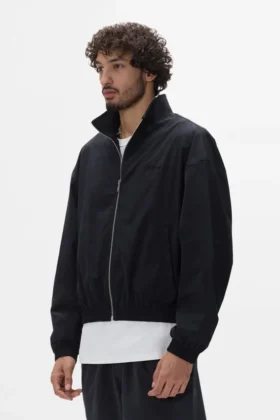 Chaqueta deportiva con logotipo de cristales