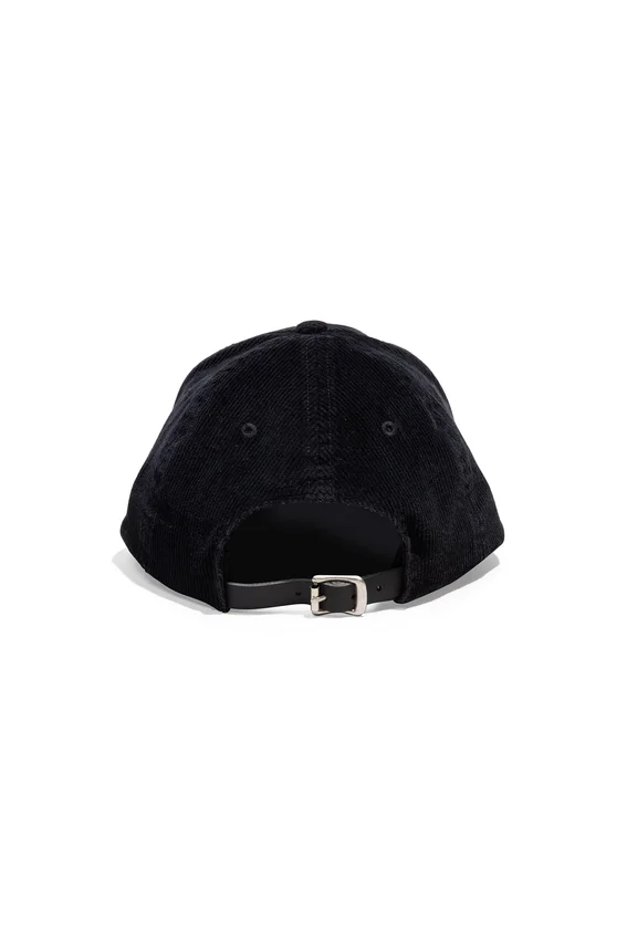 Gorra de pana con el logotipo de Purple Flames
