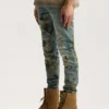 P001 Camuflaje con adornos
