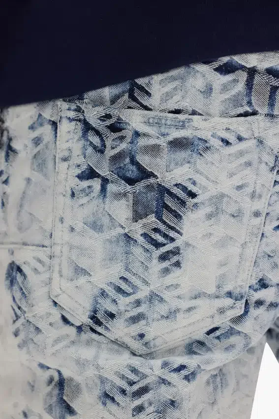P001 Monograma de jacquard
