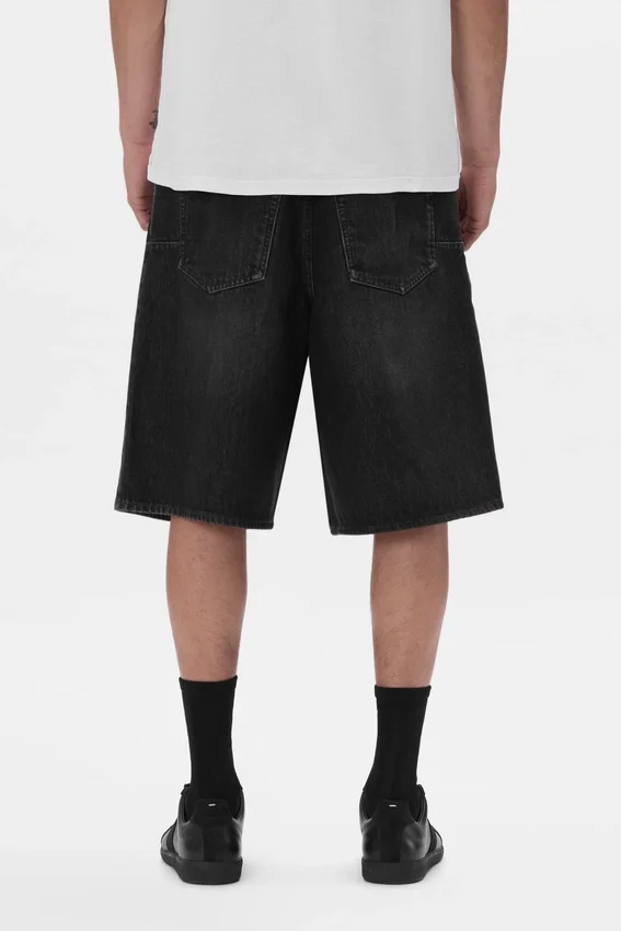 P059 Pantalón corto plisado