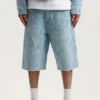 P070 Pantalones cortos con adornos