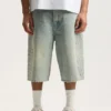 P070 Pantalones cortos con monograma en relieve