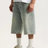 P070 Pantalones cortos con monograma en relieve