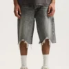 P070 Pantalones cortos desgastados de verano
