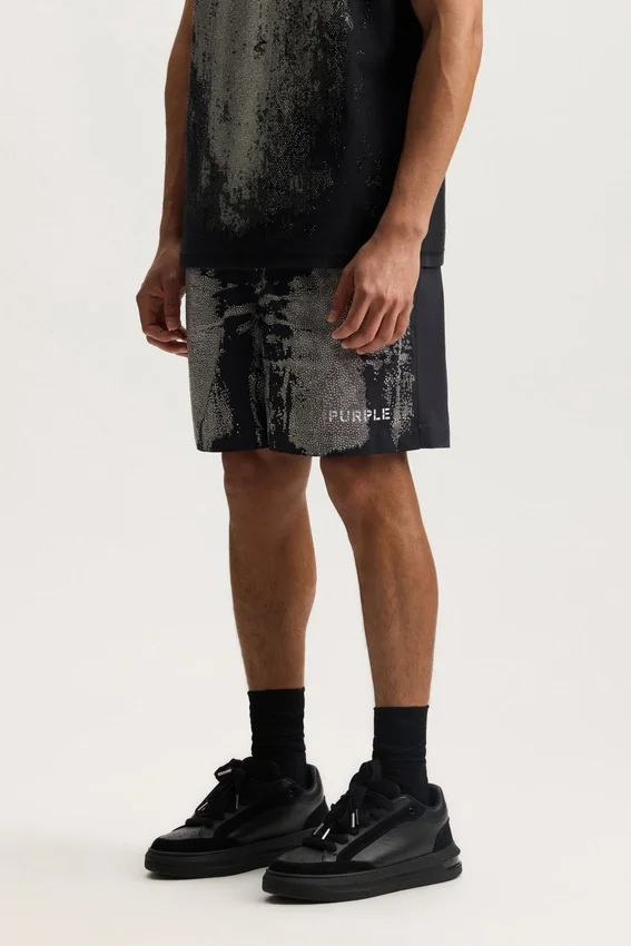 Pantalones cortos con cristales desgastados por todas partes