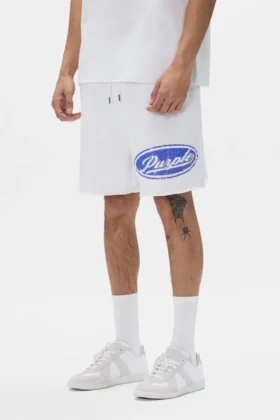 Pantalones cortos con letras de lentejuelas