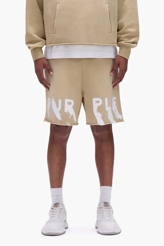 Pantalones cortos con logotipo pintado
