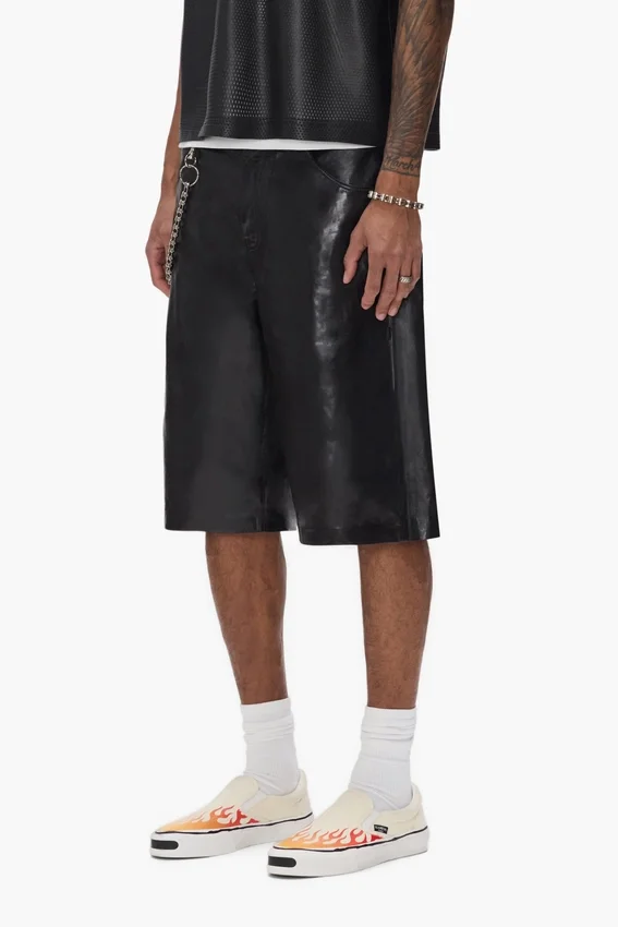 Pantalones cortos deportivos de cuero