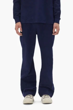 Pantalones de chándal básicos acampanados