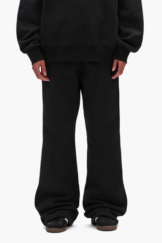 Pantalones de chándal básicos acampanados