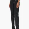 Pantalones de cuero con cremallera en V