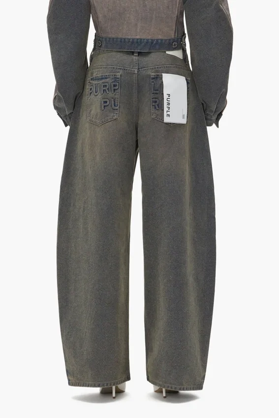 Pantalones holgados con logotipo en relieve