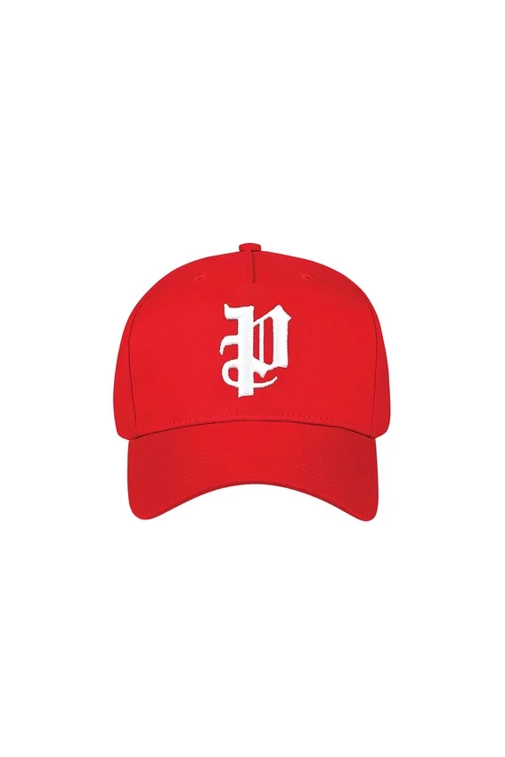 Sombrero con el logotipo «P»