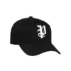 Sombrero con el logotipo «P»