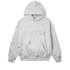 Sudadera con capucha de camuflaje con tachuelas