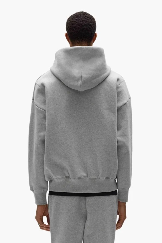 Sudadera con capucha y cremallera básica