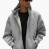 Sudadera con capucha y cremallera básica